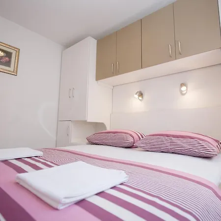 Charming With Sea View And Swimming Pool Villa Trogir