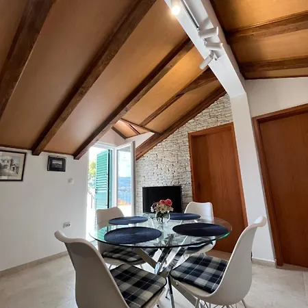 Villa Charming With Sea View And Swimming Pool
